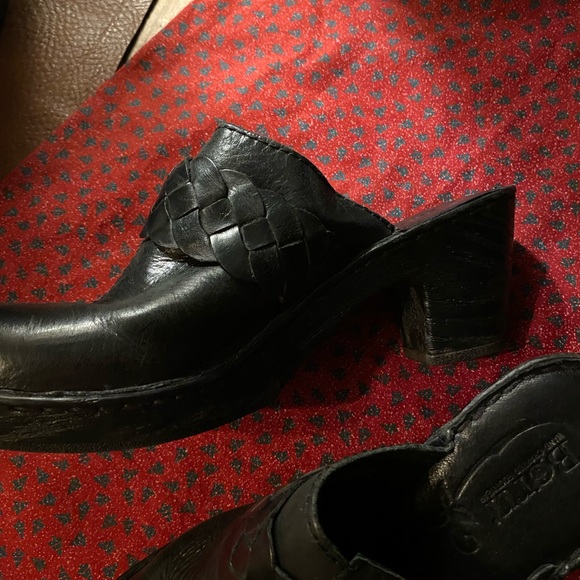 Born Clogs- new (no tags) - Picture 3 of 7